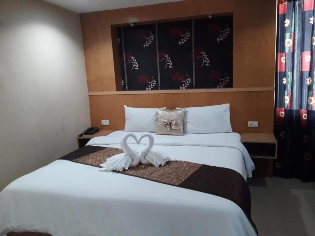 New Pind Balluchi Inn Pattaya Esterno foto